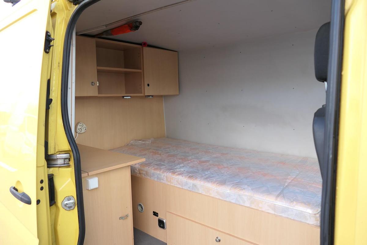 Gebraucht Mercedes-Benz Sprinter 216 CDI KLIMA - Begleitfahrzeug SCHLAFBETT