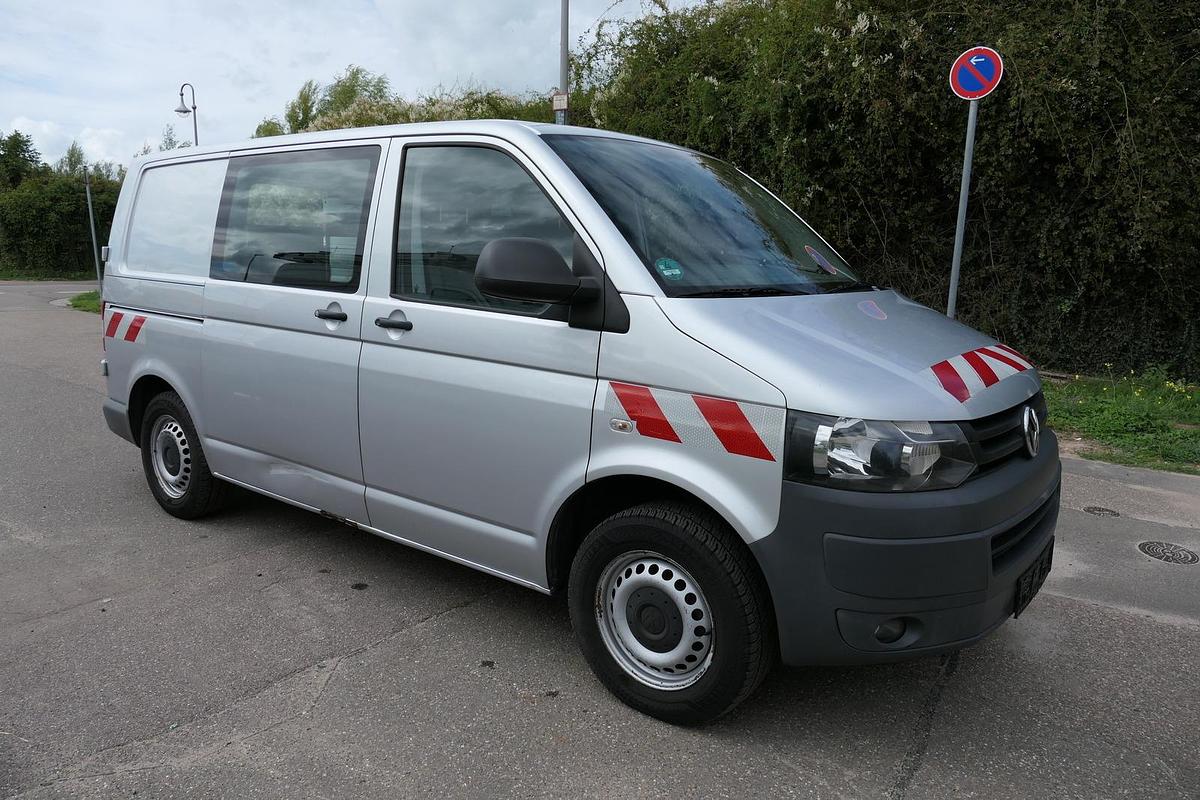 Gebraucht Volkswagen T5 Transporter 2.0 TDI 4Motion Flügeltür Klima AHK Standheizung