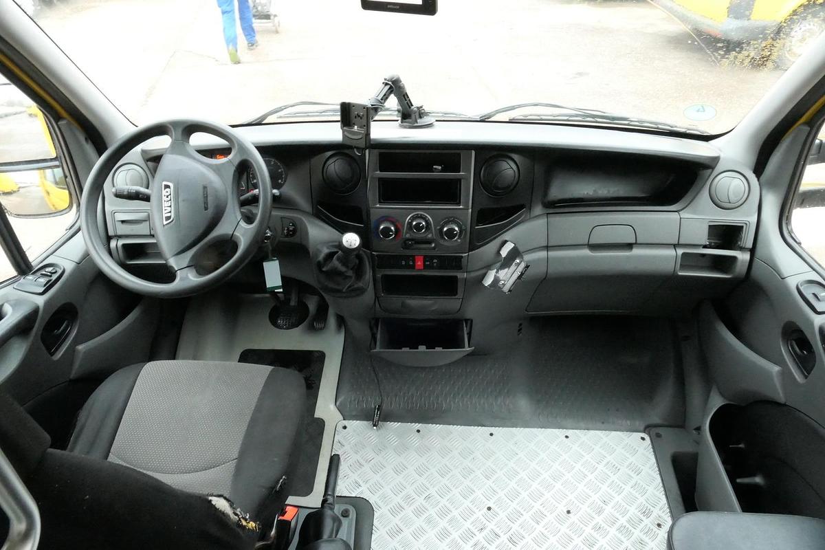 Gebraucht Iveco Daily 35 S11 C30C AUTOMATIK KAMERA MAXI KAMERA Regale LUFT - EURO 5 - CoC