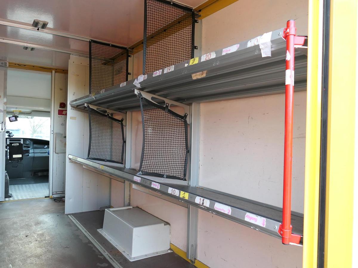 Gebraucht Iveco Daily 35 S11 C30C AUTOMATIK KAMERA MAXI Regale DURCHGANG