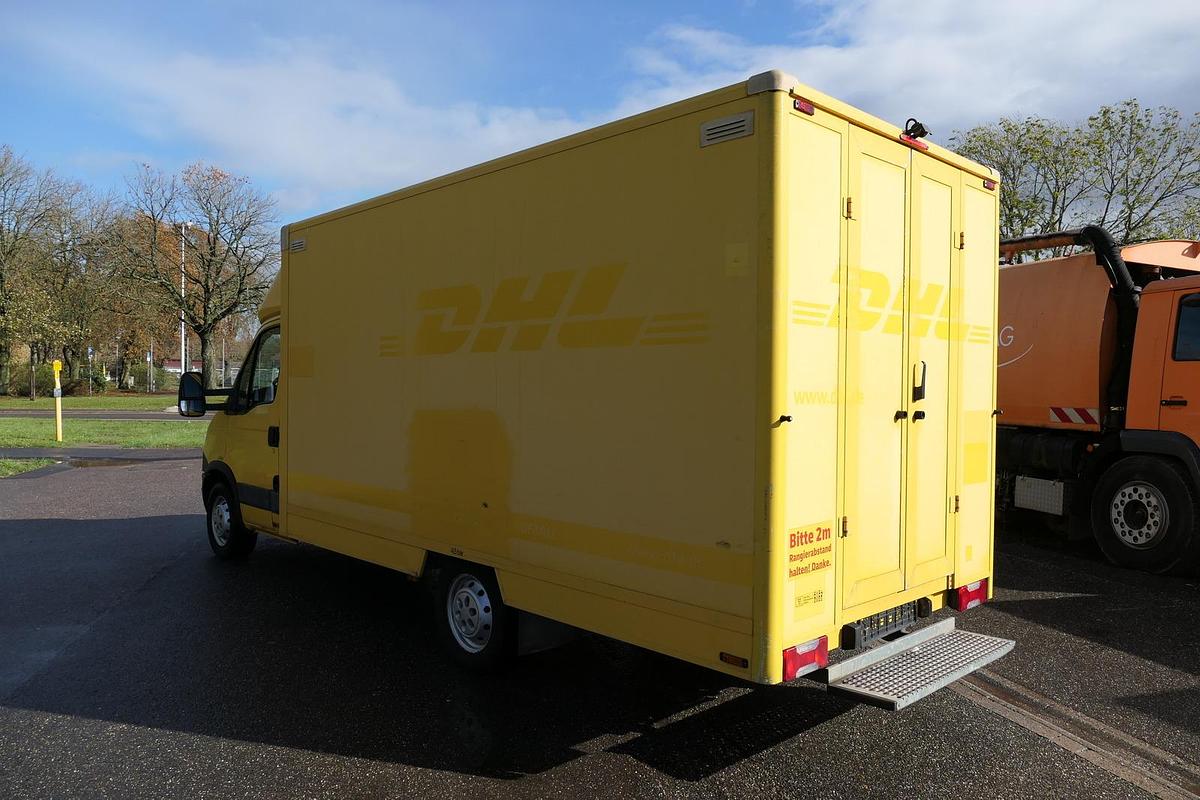 Gebraucht Iveco Daily 35 S11 C30C AUTOMATIK KAMERA Regale LUFT DURCHGANG EURO-5 CoC