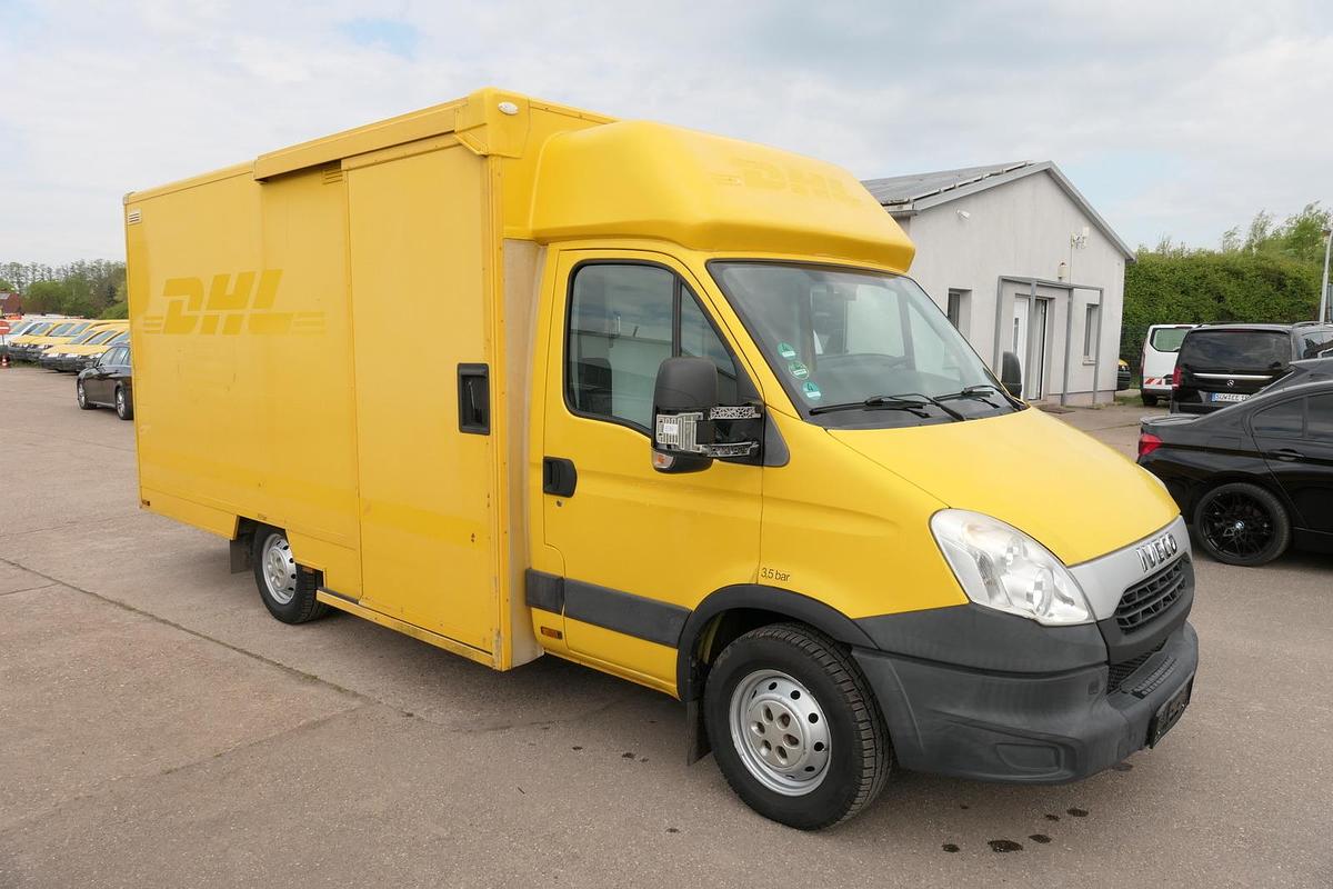 Gebraucht Iveco Daily 35 S11 C30C AUTOMATIK KAMERA Regale LUFT DURCHGANG EURO-5 CoC
