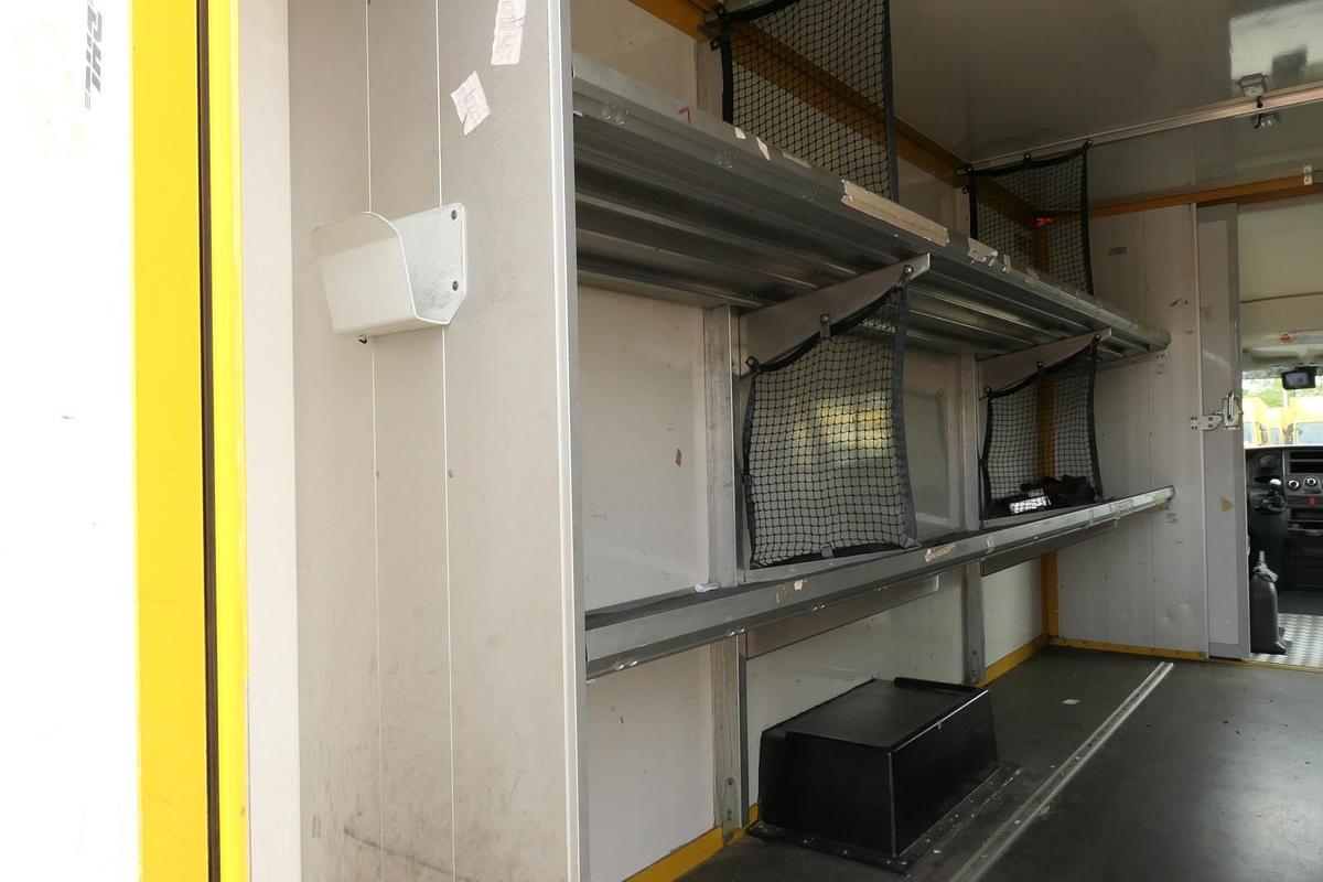 Gebraucht Iveco Daily 35 S11 C30C AUTOMATIK KAMERA Regale LUFT DURCHGANG EURO-5 CoC