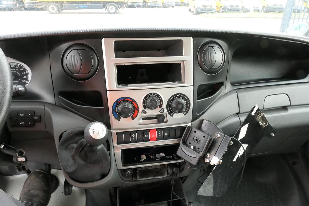 Gebraucht Iveco Daily 35 S11 C30C AUTOMATIK KAMERA MAXI Regale DURCHGANG