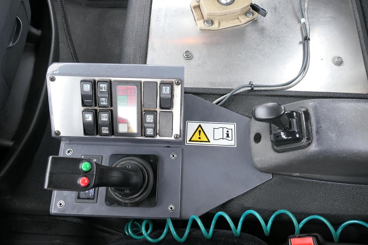 Gebraucht Mercedes-Benz KAMAG WBH 25 Wiesel Terberg Umsetzfahrz. Sattelkupplung KLIMA WEBASTO