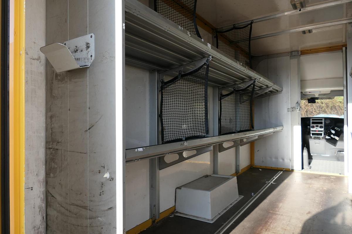 Gebraucht Iveco Daily 35 S11 C30C AUTOMATIK KAMERA MAXI Regale DURCHGANG