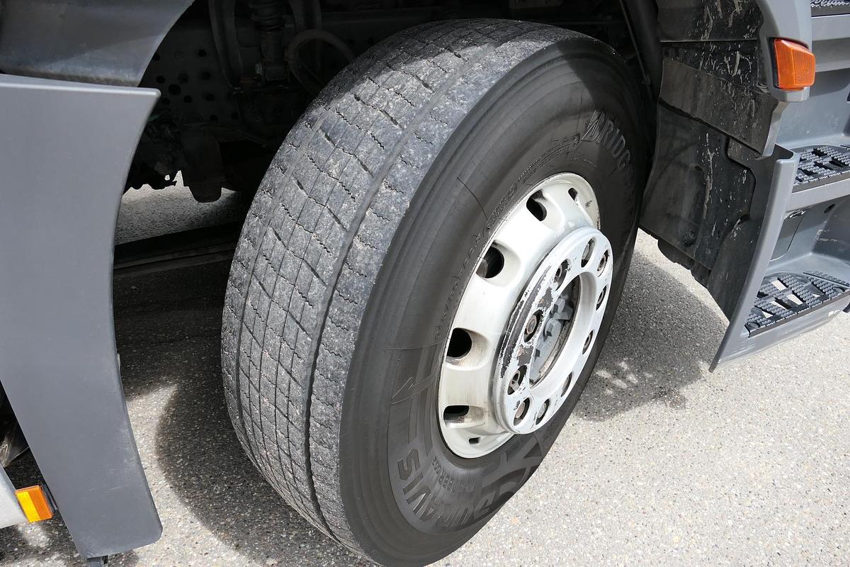 Gebraucht Mercedes-Benz Antos 2540 L KLIMA Palfinger-Kran PK15001L Lenkachse - Alufelgen