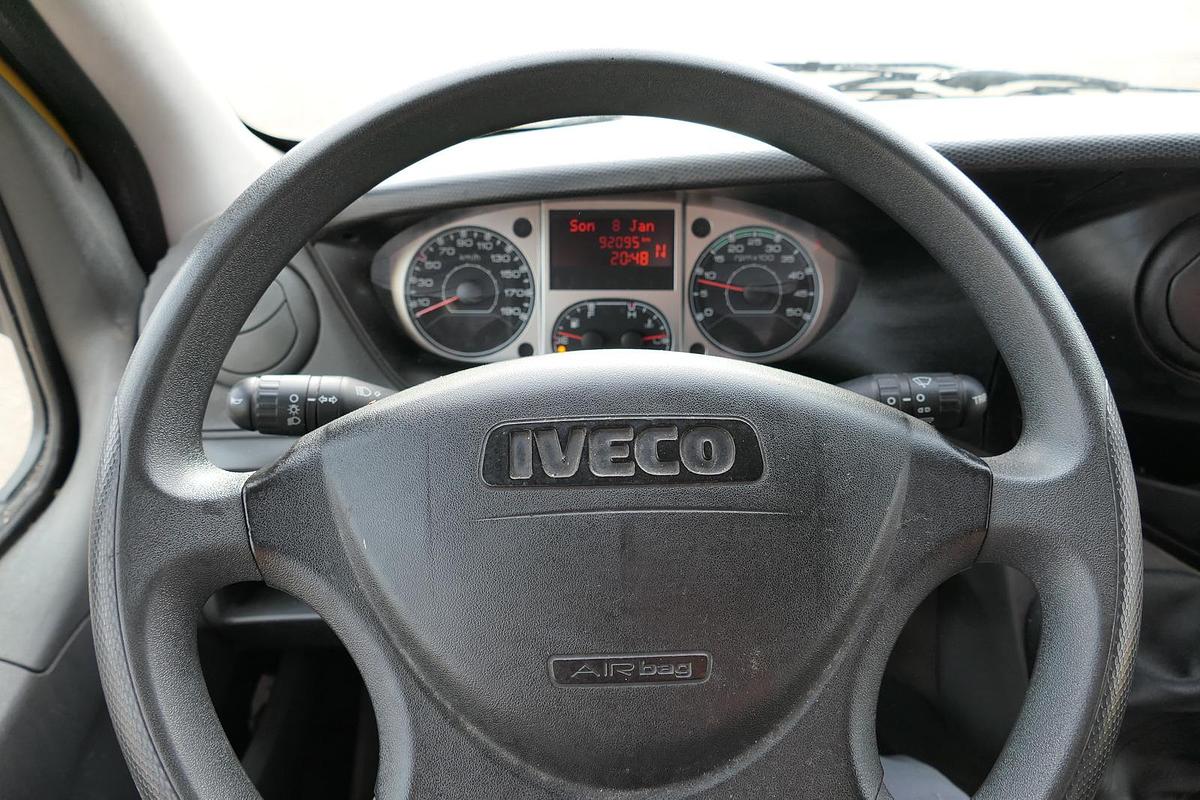 Gebraucht Iveco Daily 35 S11 C30C AUTOMATIK KAMERA MAXI Regale LUFT DURCHGANG