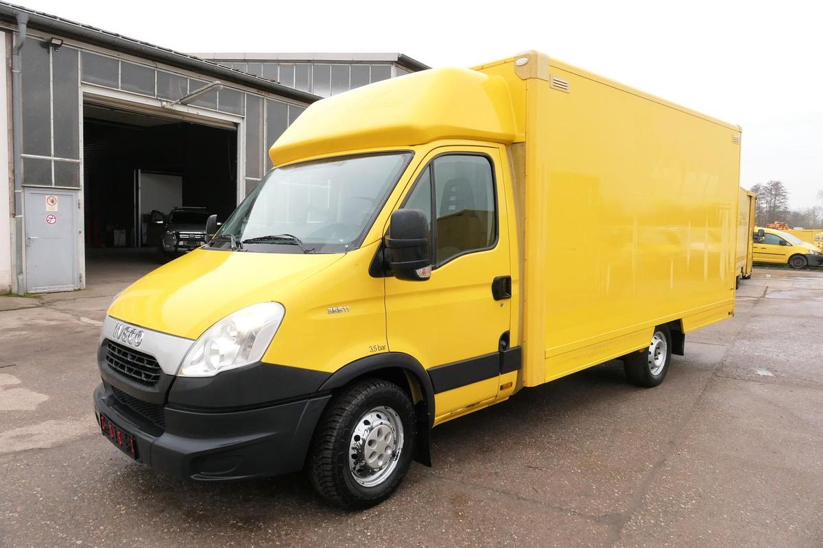 Gebraucht Iveco Daily 35 S11 C30C AUTOMATIK KAMERA MAXI KAMERA Regale LUFT - EURO 5 - CoC