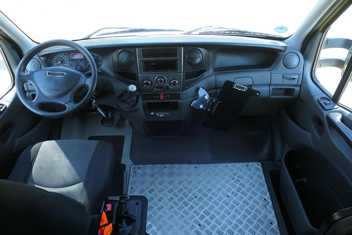Gebraucht Iveco Daily 35 S11 C30C AUTOMATIK KAMERA Regale LUFT DURCHGANG EURO-5 CoC