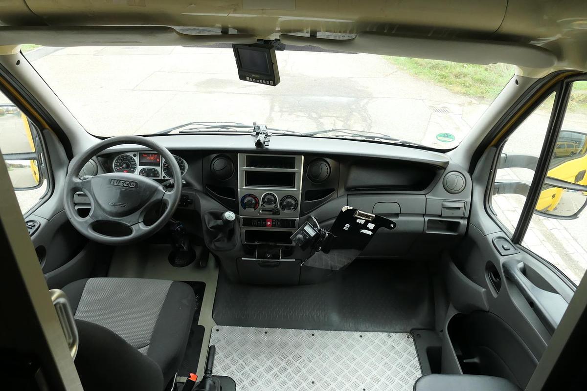 Gebraucht Iveco Daily 35 S11 C30C AUTOMATIK KAMERA MAXI Regale DURCHGANG