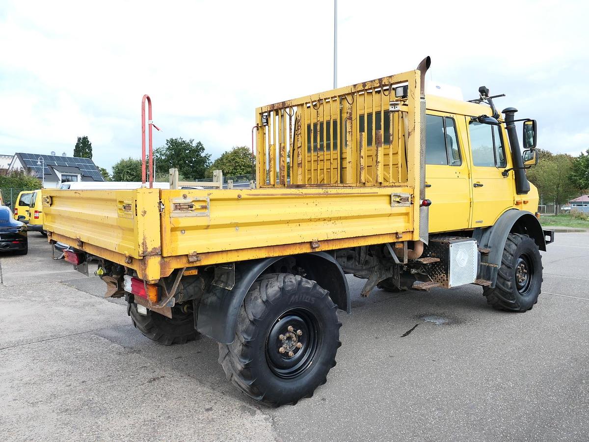 Gebraucht Unimog U4000 437/25 DoKa AHK KLIMA STANDHEIZUNG EURO-4