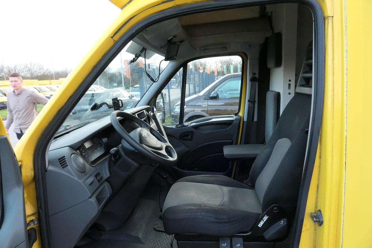 Gebraucht Iveco Daily 35 S11 C30C AUTOMATIK KAMERA Regale LUFT DURCHGANG EURO-5 CoC