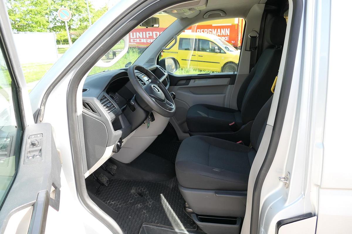 Gebraucht Volkswagen T6 Transporter 2.0 TDI 4Motion Standheizung AHK KLIMA WERKSTATTEINBAUTEN