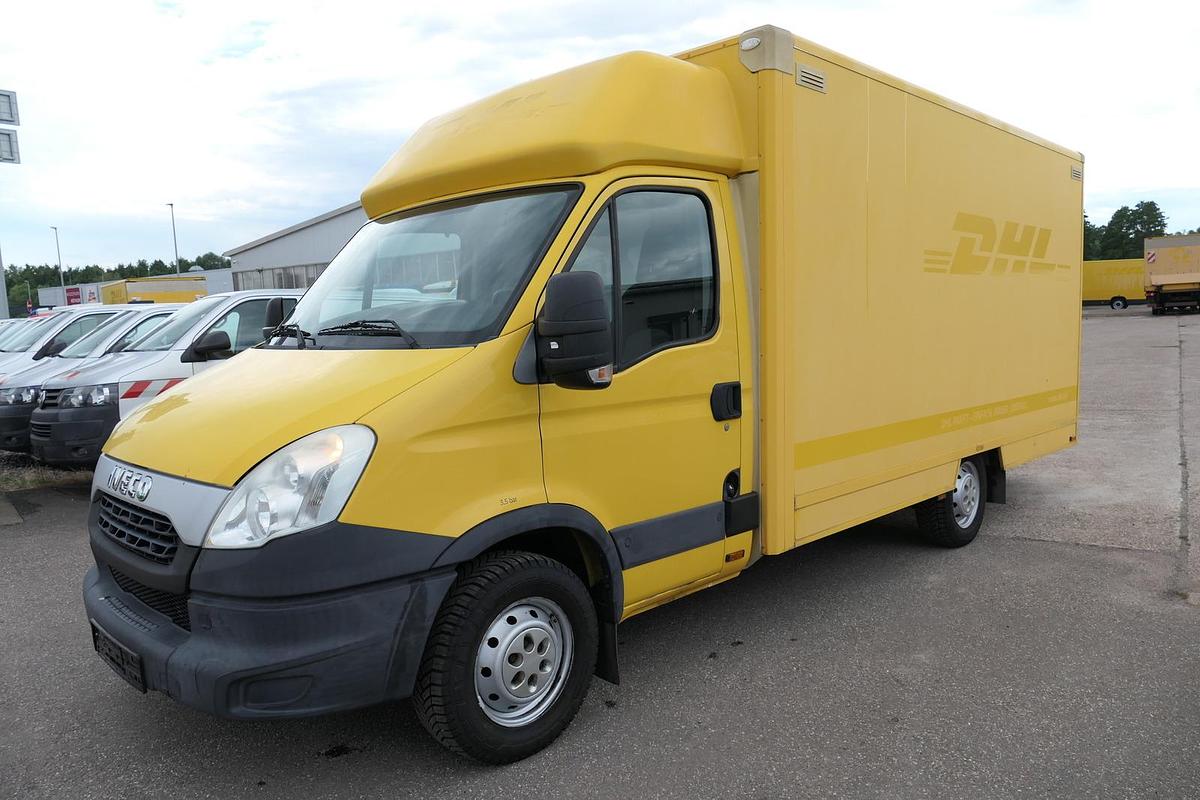 Gebraucht Iveco Daily 35 S11 C30C AUTOMATIK KAMERA Regale LUFT DURCHGANG EURO-5 CoC