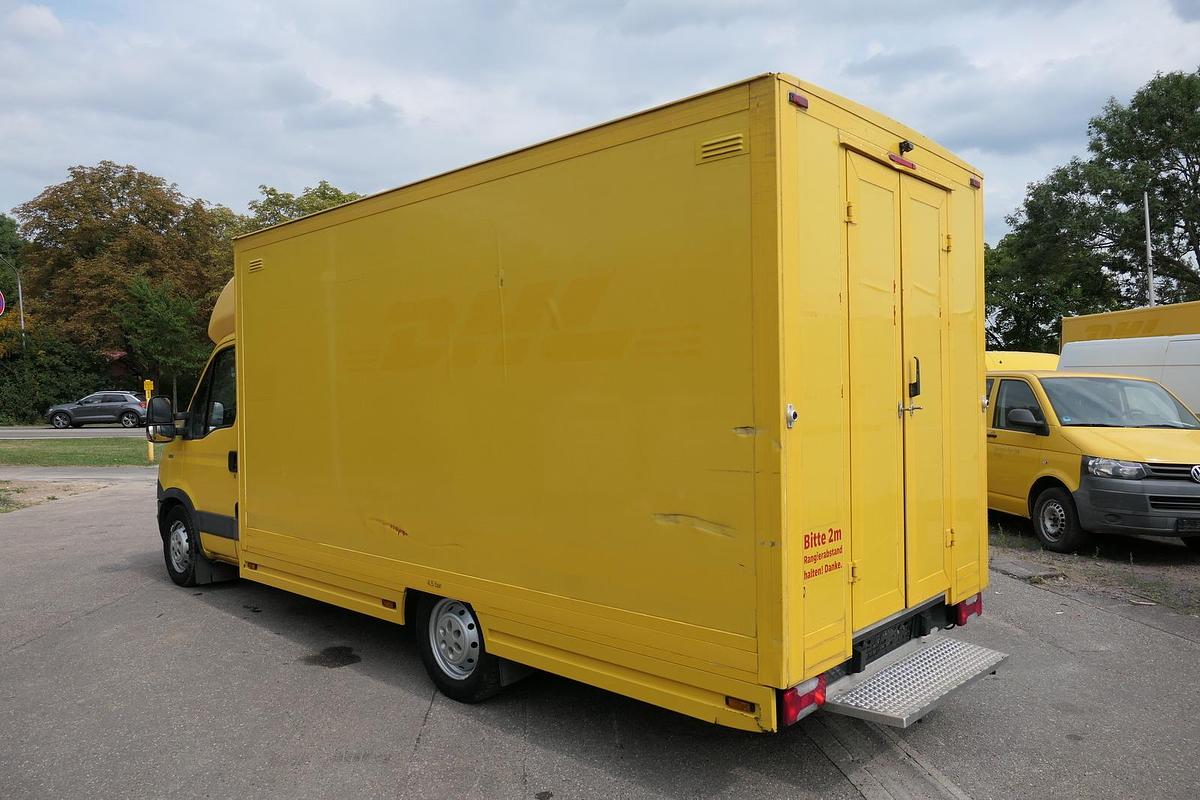 Gebraucht Iveco Daily 35 S11 C30C AUTOMATIK KAMERA Regale LUFT DURCHGANG EURO-5 CoC