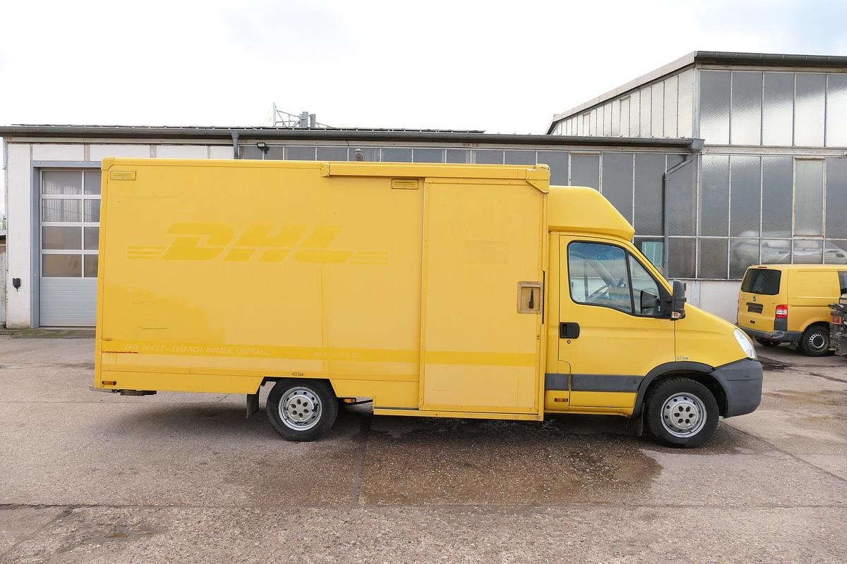 Gebraucht Iveco Daily 35 S11 C30C AUTOMATIK KAMERA MAXI Regale DURCHGANG