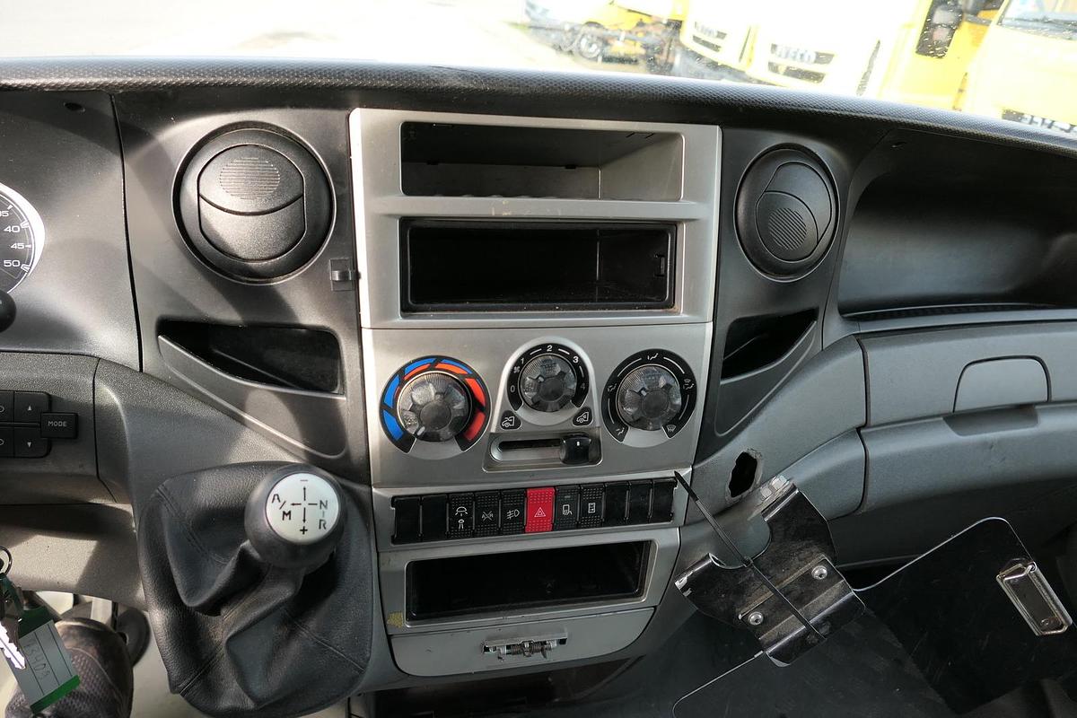 Gebraucht Iveco Daily 35 S11 C30C AUTOMATIK KAMERA MAXI Regale DURCHGANG