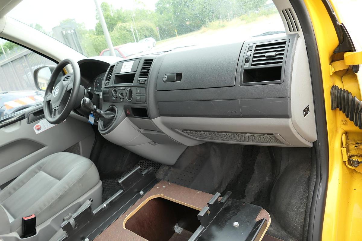 Gebraucht Volkswagen T5 Transporter 2.0 TDI PARKTRONIK EURO-5 2xSCHIEBETÜR CoC