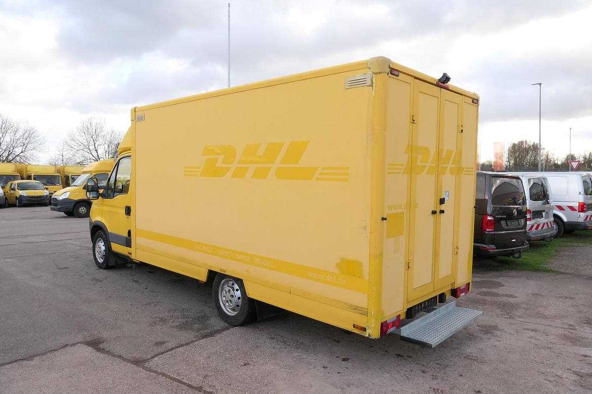 Gebraucht Iveco Daily 35 S11 C30C AUTOMATIK KAMERA MAXI Regale DURCHGANG