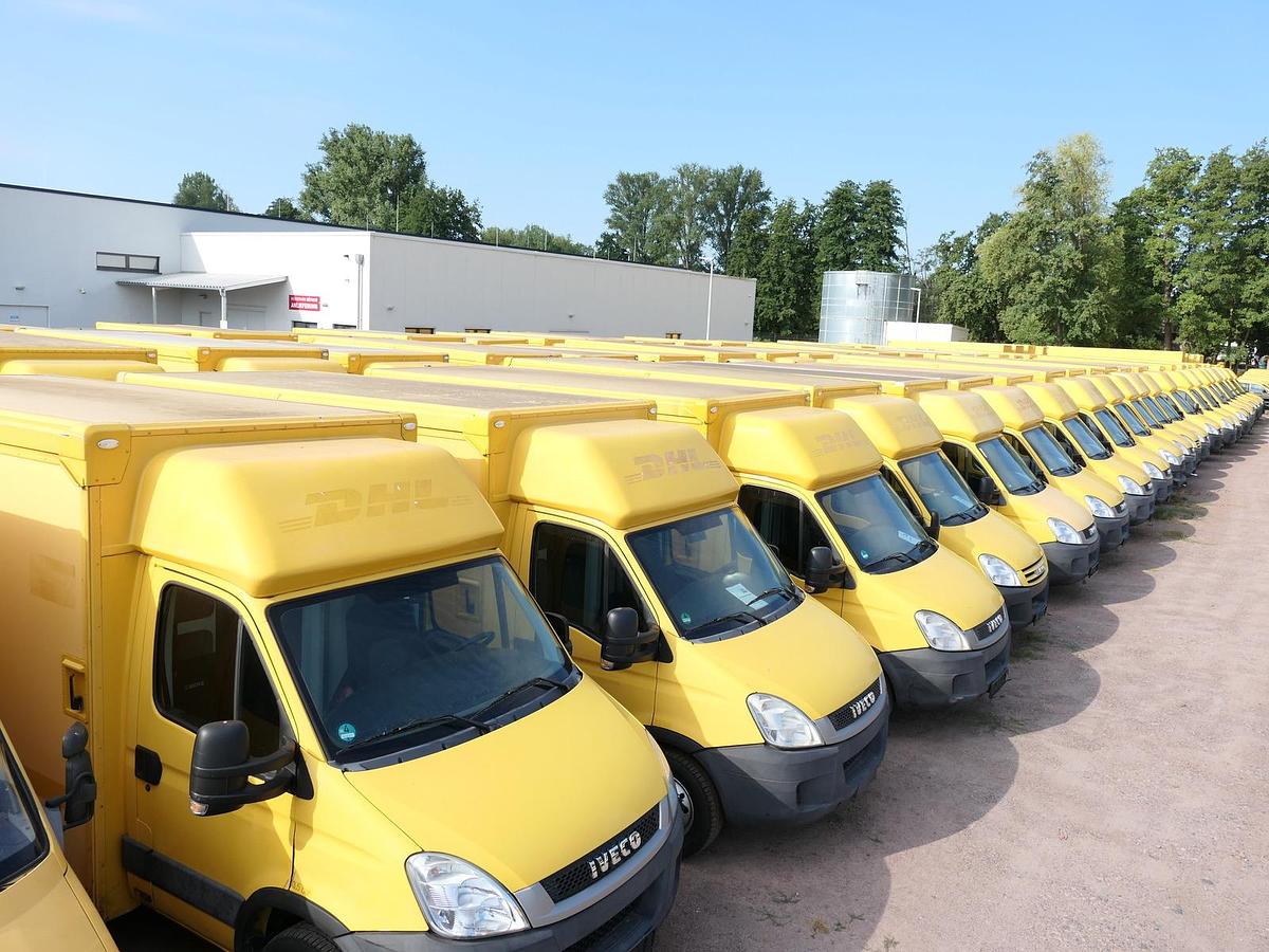 Gebraucht Iveco Daily 35 S11 C30C AUTOMATIK KAMERA MAXI Regale DURCHGANG