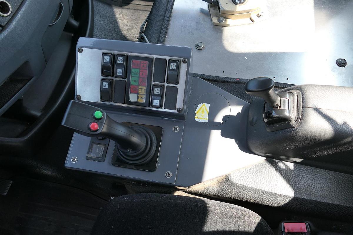 Gebraucht Mercedes-Benz KAMAG WBH 25 Wiesel Terberg Umsetzfahrz. Sattelkupplung KLIMA WEBASTO