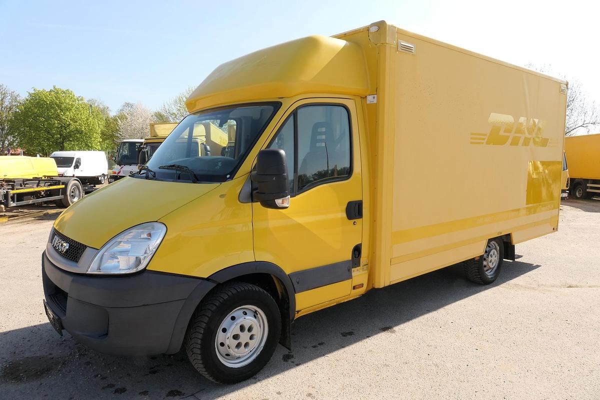 Gebraucht Iveco Daily 35 S11 C30C AUTOMATIK KAMERA MAXI Regale DURCHGANG