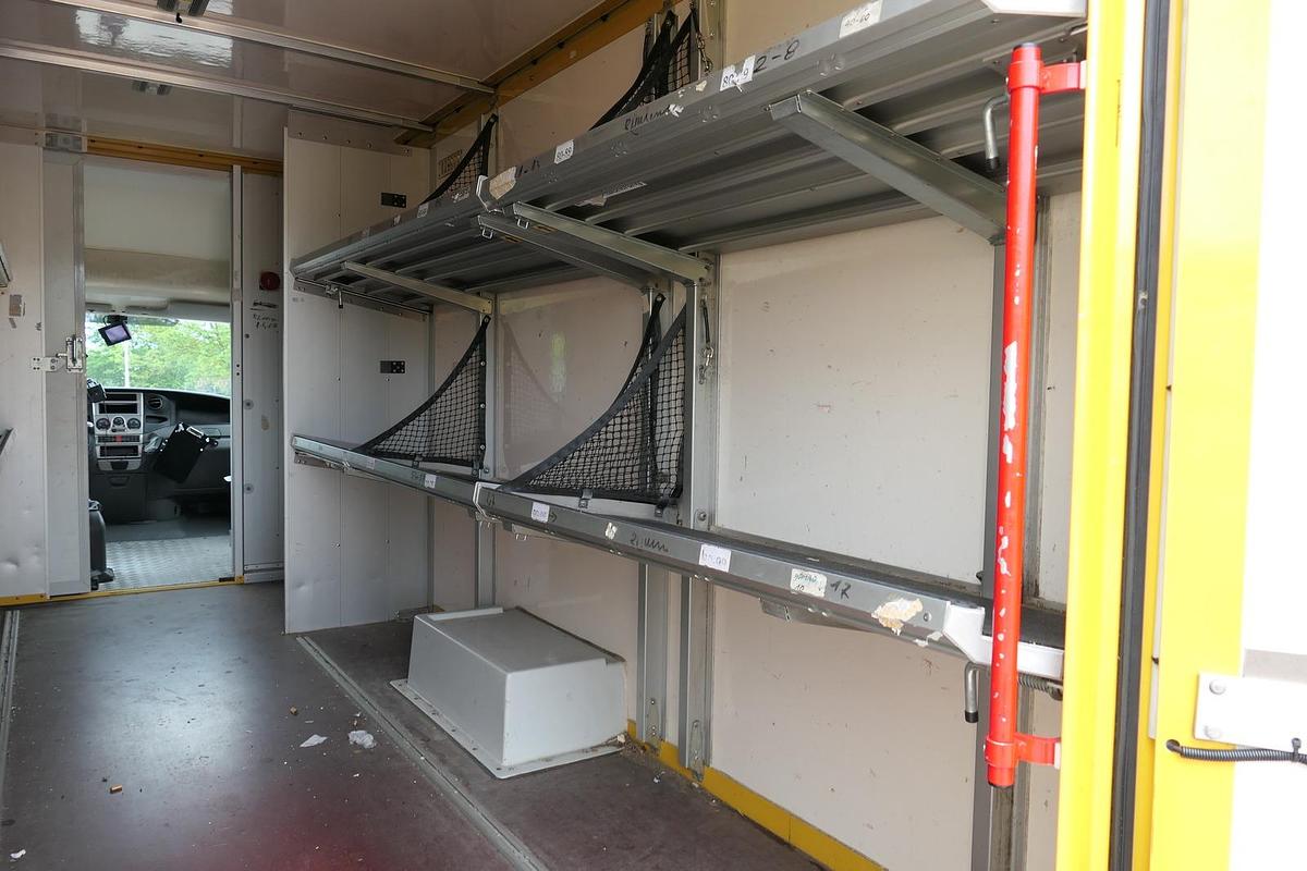 Gebraucht Iveco Daily 35 S11 C30C AUTOMATIK KAMERA MAXI Regale DURCHGANG