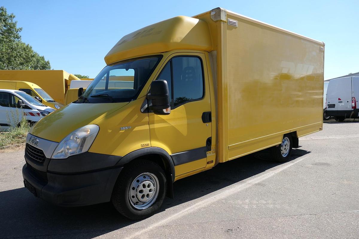 Gebraucht Iveco Daily 35 S11 C30C AUTOMATIK KAMERA Regale LUFT DURCHGANG EURO-5 CoC
