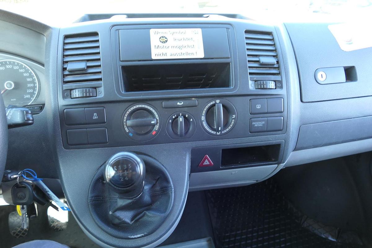 Gebraucht Volkswagen T5 Transporter 2.0 TDI 2-Sitzer EURO-5 CoC PARKTRONIK