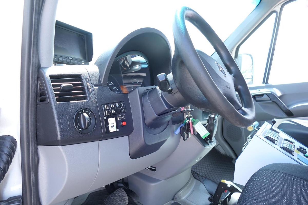 Gebraucht Mercedes-Benz Sprinter 519 CDI Klima Krankenwagen Fahrtec Aufbau