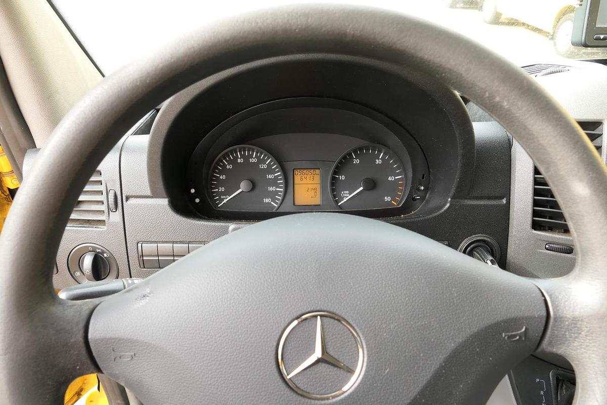 Gebraucht Mercedes-Benz SPRINTER 310 CDI MAXI EURO-5 KOFFER REGALE KAMERA DURCHGANG
