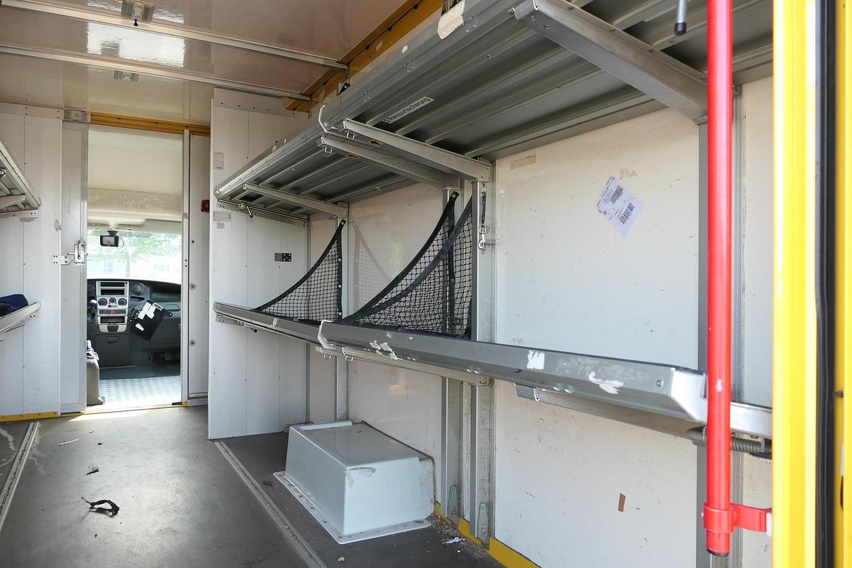 Gebraucht Iveco Daily 35 S11 C30C AUTOMATIK KAMERA MAXI Regale LUFT DURCHGANG