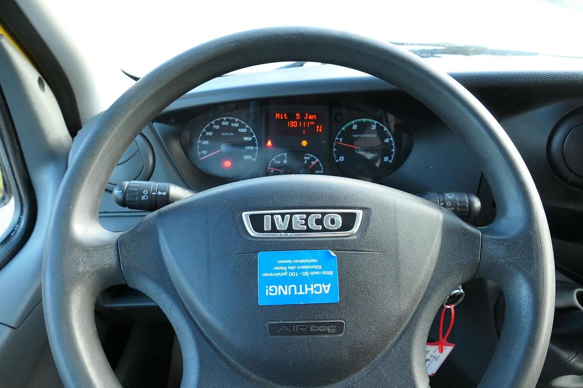 Gebraucht Iveco Daily 35 S11 C30C AUTOMATIK KAMERA Regale LUFT DURCHGANG EURO-5 CoC