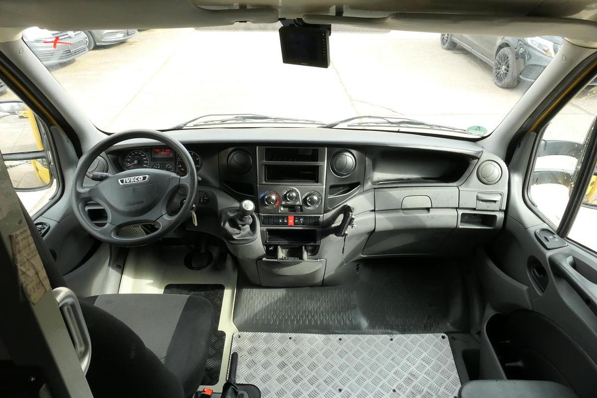 Gebraucht Iveco Daily 35 S11 C30C AUTOMATIK KAMERA MAXI KAMERA Regale LUFT - EURO 5 - CoC