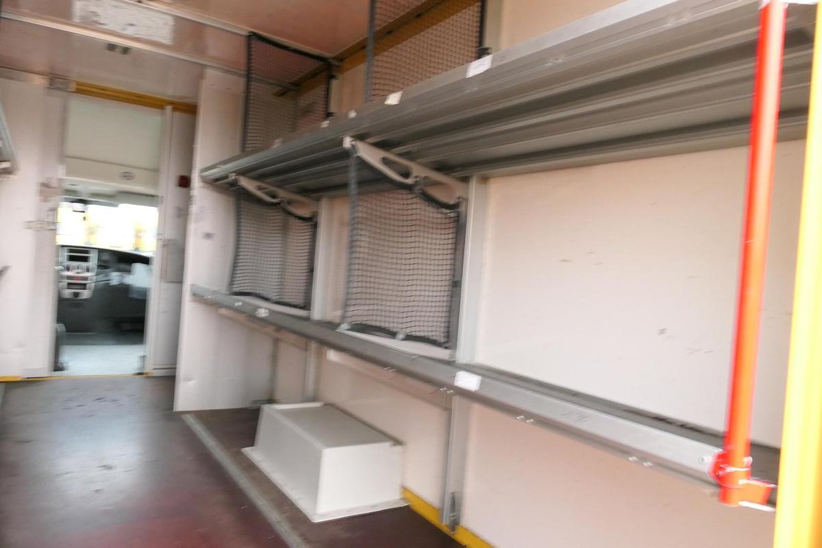 Gebraucht Iveco Daily 35 S11 C30C AUTOMATIK KAMERA MAXI Regale LUFT DURCHGANG