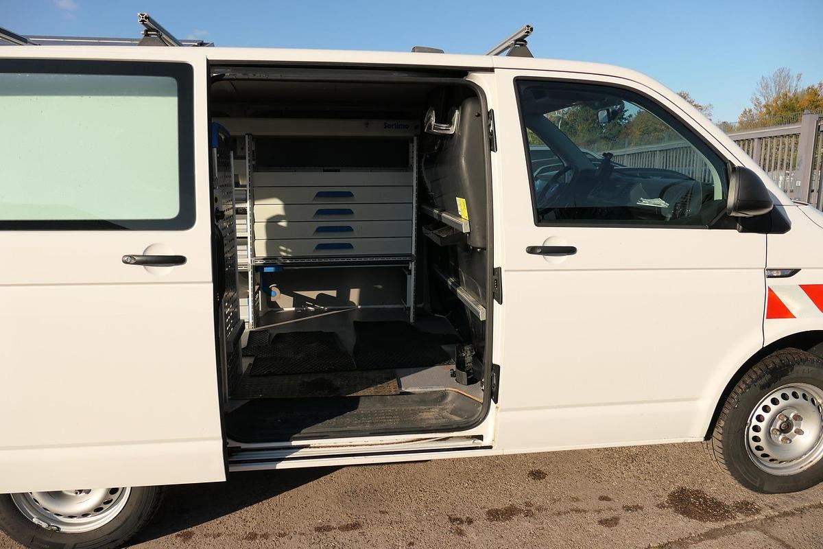 Gebraucht Volkswagen T6 Transporter 2.0 TDI 4Motion 3Sitzer KLIMA AHK WERKSTATTEINBAUTEN - COC