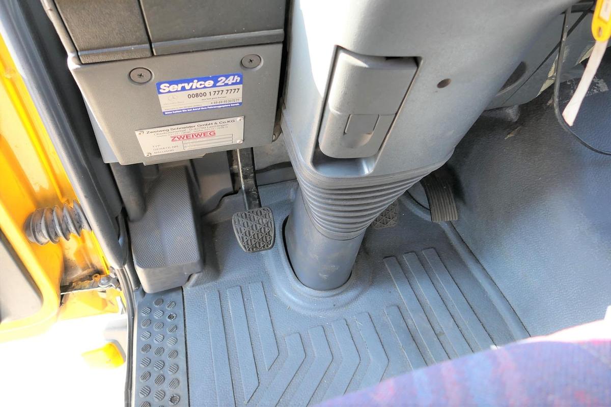 Gebraucht Mercedes-Benz Atego ZW GLEISSAUGER Schienenreiniger KROLL 950.50 ZW Zweiwege