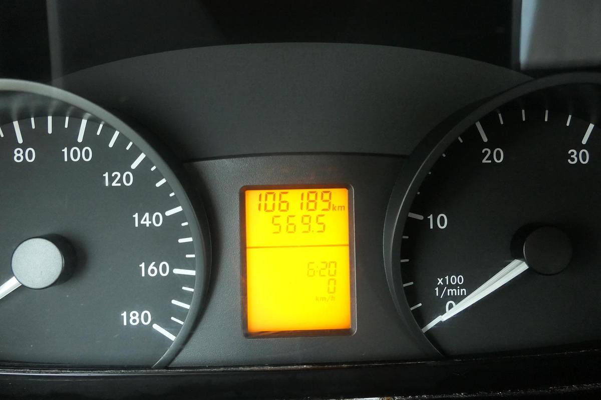 Gebraucht Mercedes-Benz SPRINTER 310 CDI MAXI EURO-5 KOFFER DURCHGANG REGALE KAMERA SERVICE