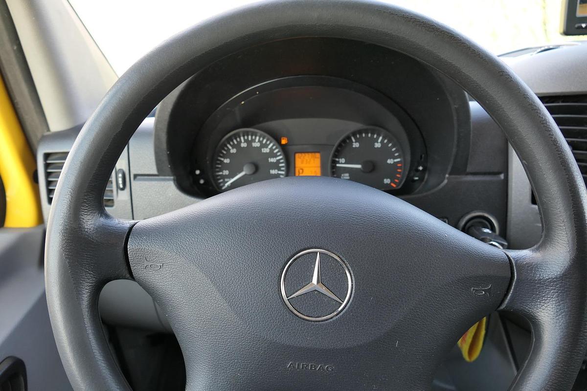 Gebraucht Mercedes-Benz SPRINTER 310 CDI MAXI EURO-5 KOFFER REGALE KAMERA DURCHGANG