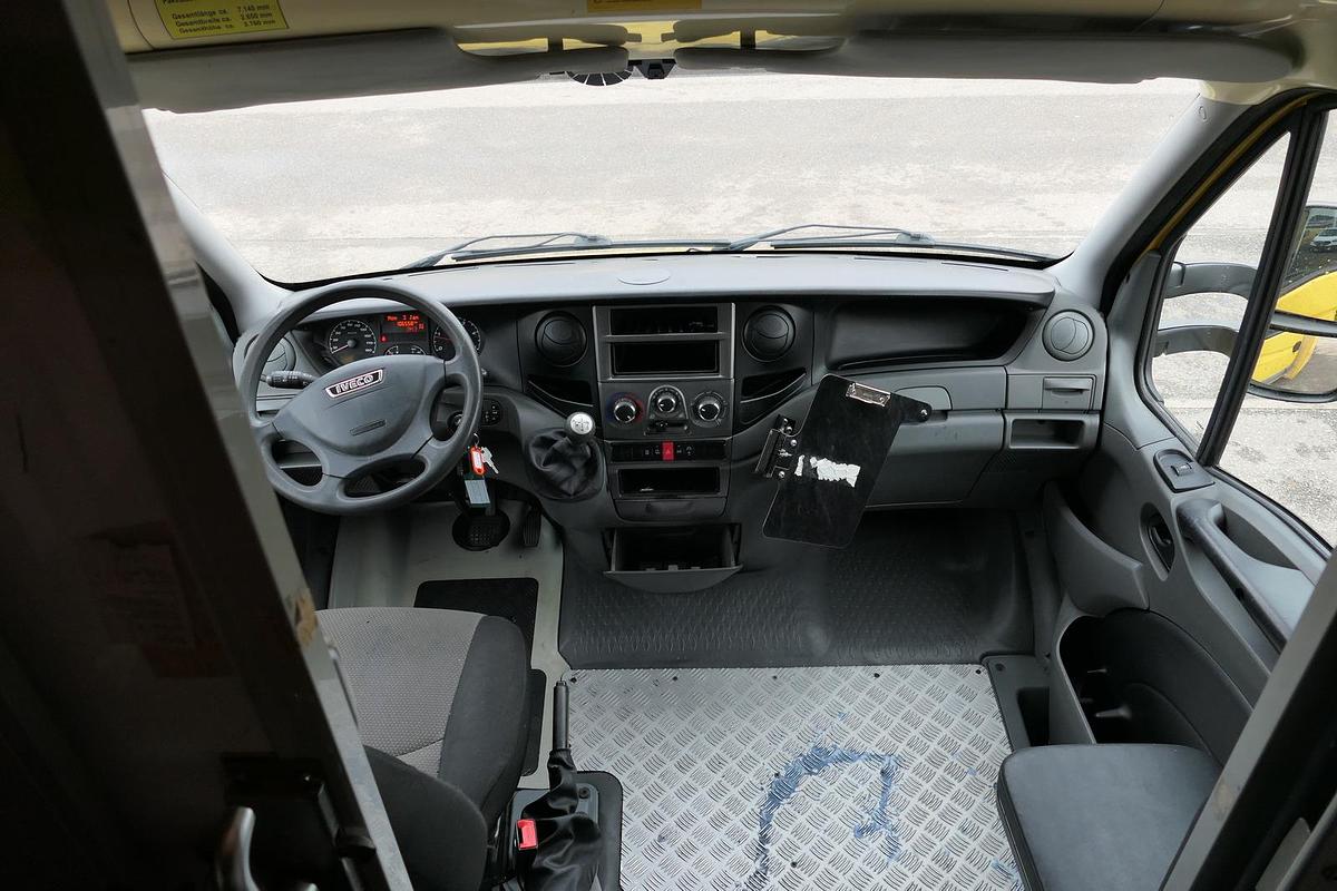 Gebraucht Iveco Daily 35 S11 C30C AUTOMATIK KAMERA Regale LUFT DURCHGANG EURO-5 CoC