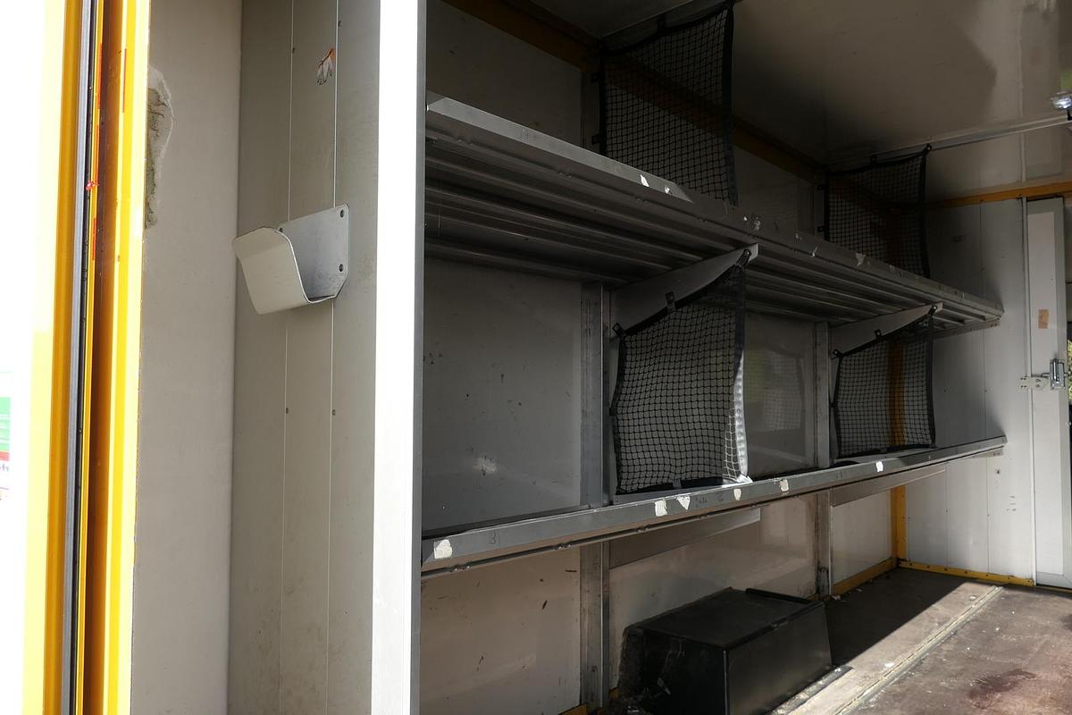 Gebraucht Iveco Daily 35 S11 C30C AUTOMATIK KAMERA Regale LUFT DURCHGANG EURO-5 CoC