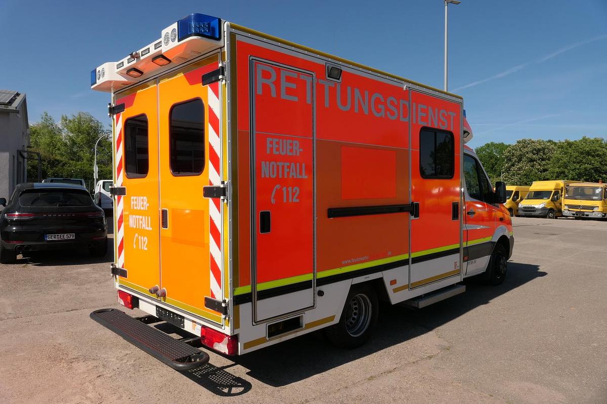 Gebraucht Mercedes-Benz Sprinter 519 CDI Klima Krankenwagen