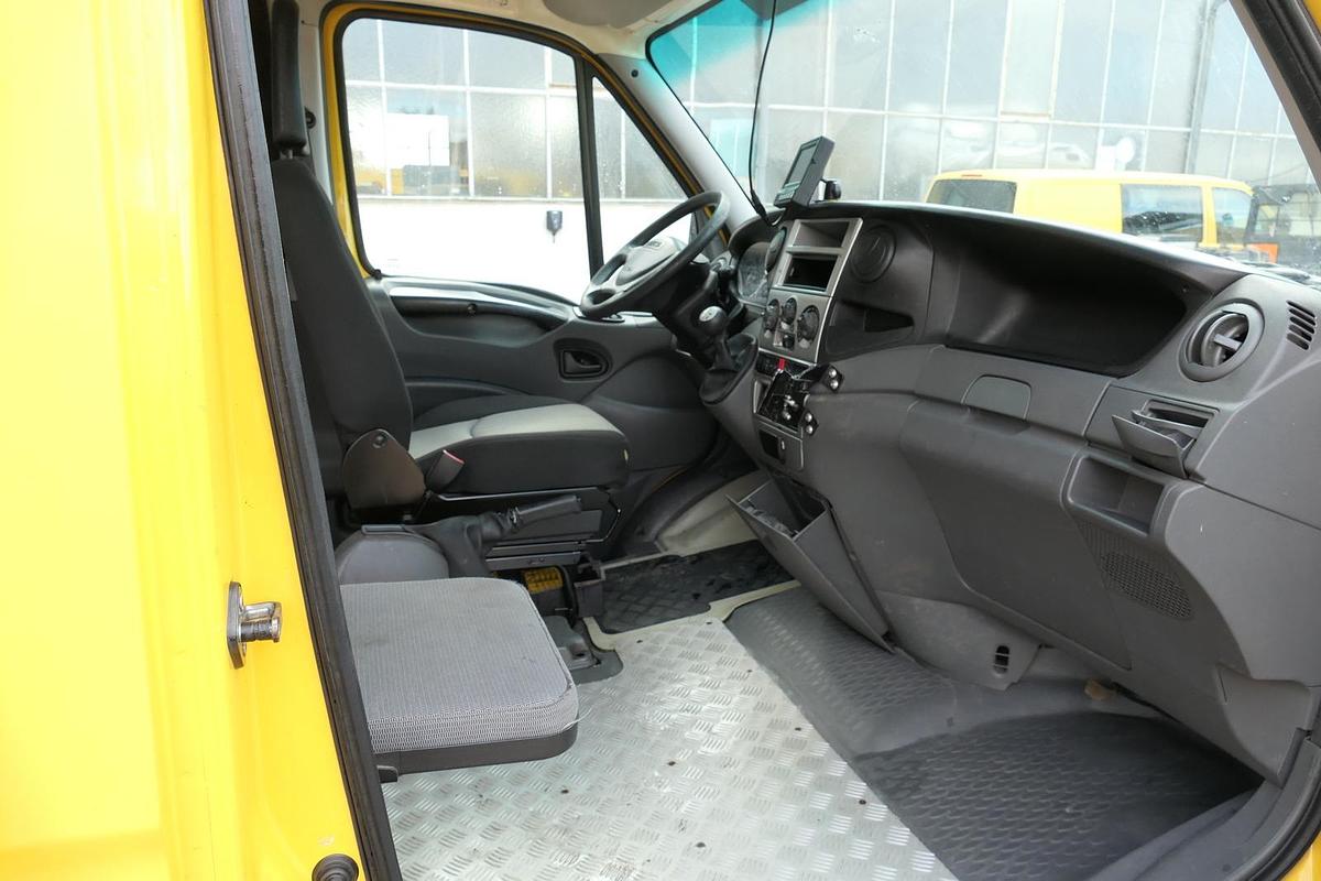 Gebraucht Iveco Daily 35 S11 C30C AUTOMATIK KAMERA MAXI Regale DURCHGANG