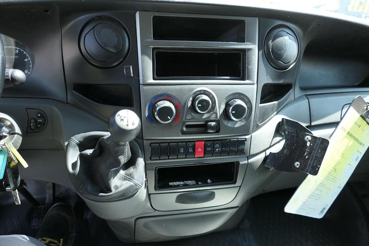 Gebraucht Iveco Daily 35 S11 C30C KURZ AUTOMATIK KAMERA Regale LUFT DURCHGANG EURO-5 CoC