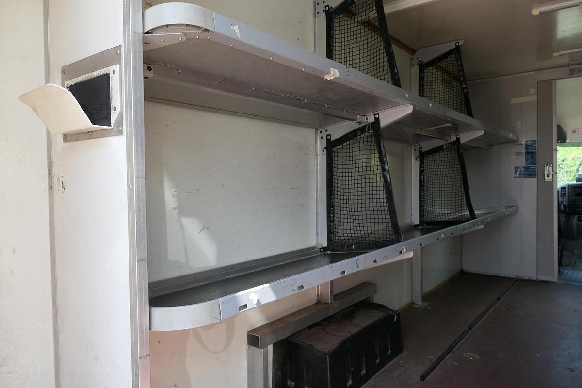 Gebraucht Mercedes-Benz SPRINTER 310 CDI MAXI EURO-5 KOFFER REGALE KAMERA DURCHGANG