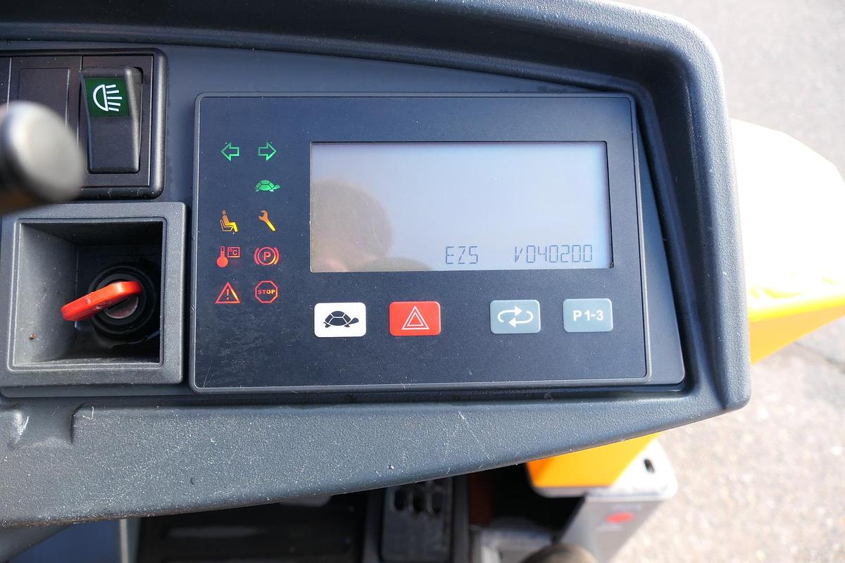 Gebraucht Jungheinrich EZS 570 Schlepper