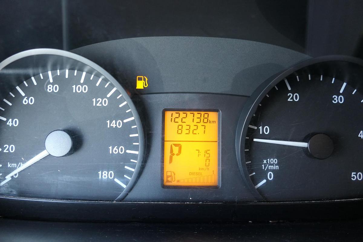 Gebraucht Mercedes-Benz SPRINTER 310 CDI MAXI EURO-5 KOFFER REGALE KAMERA DURCHGANG