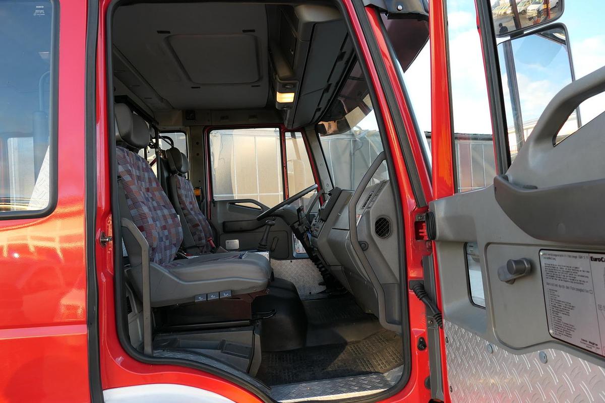 Gebraucht Iveco FF 95 E LF 8 DoKa AHK 4X4 SFZ FEUERWEHR Einzelbereifung!!