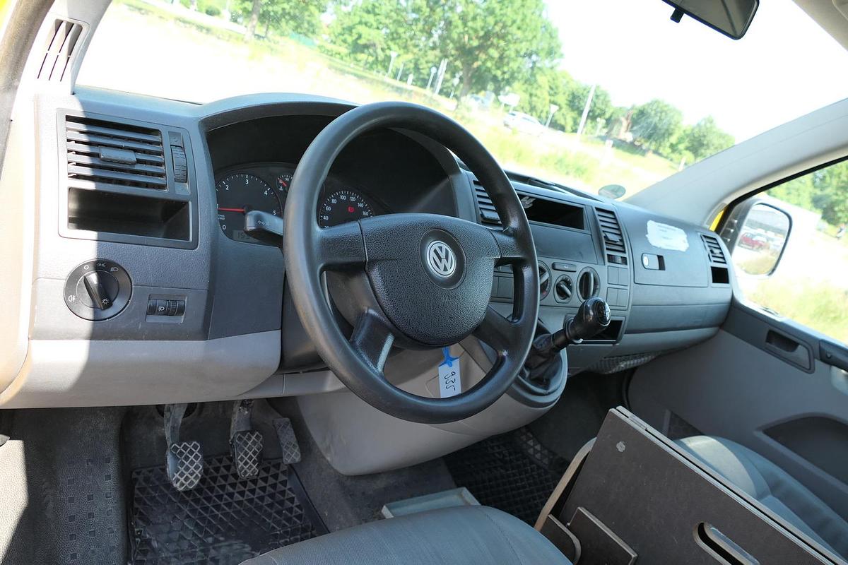 Gebraucht Volkswagen T5 Transporter 1.9 TDI 2-Sitzer PARKTRONIK 2xSCHIEBETÜR